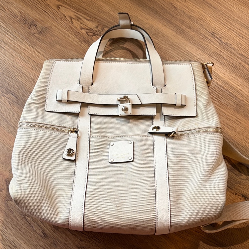 Henri Bendel Beige Canvas Bag with White Label